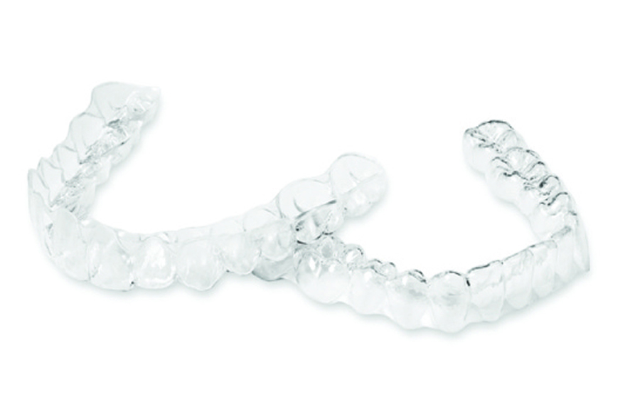 透明なマウスピース